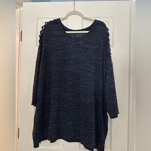 Catherines 4x Woven Shoulder Top